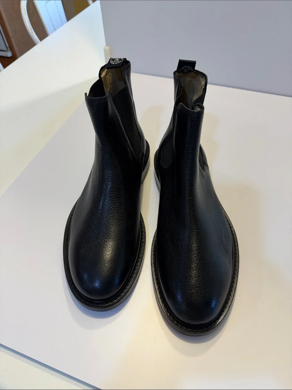 Todd Snyder Black Leather Ankle Chelsea Boots Sz 9.  New. Tub7
